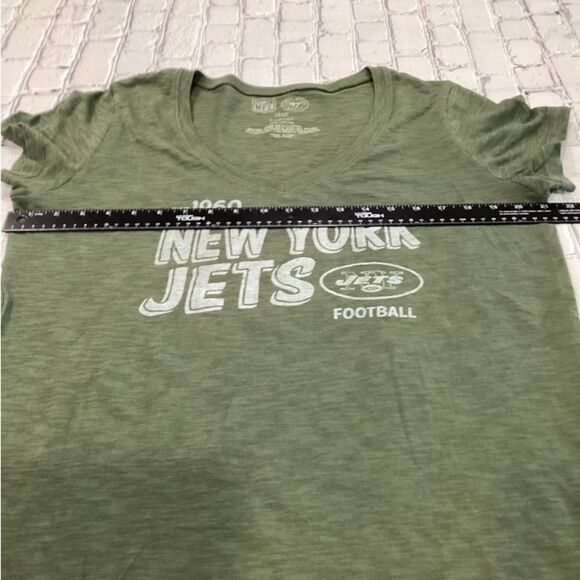 NFL T-Shirt Women’s Size XL Color Green New York Jets V-Neck Forty Seven Brand - Picture 5 of 6